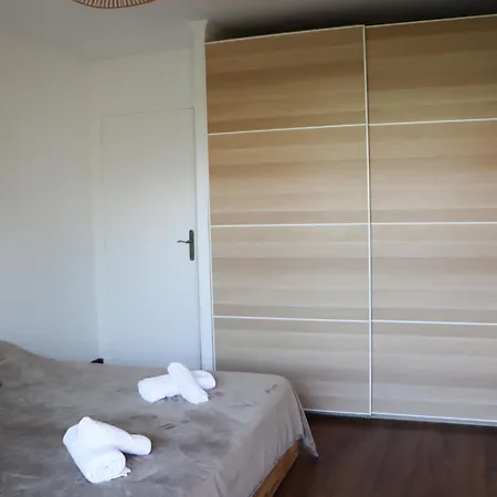 Lägenhet Les Gemeaux By Interhome *