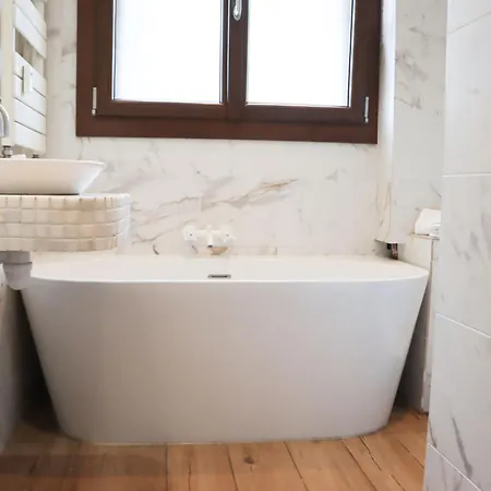 Les Gemeaux By Interhome Lägenhet Le Cannet