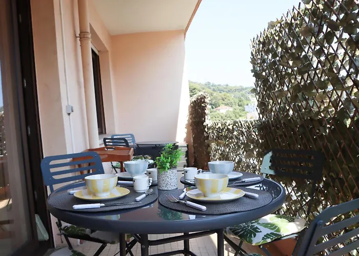 Les Gemeaux By Interhome Apartment Le Cannet